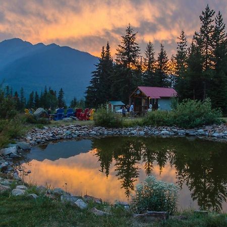 Heather Mountain Lodge Rogers Pass ภายนอก รูปภาพ