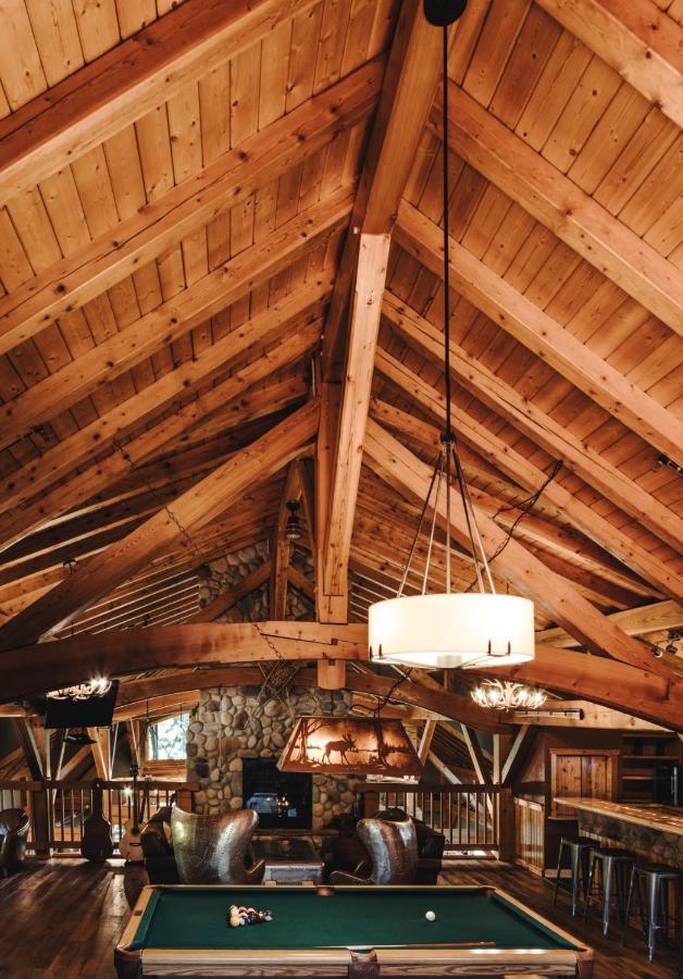Heather Mountain Lodge Rogers Pass ภายนอก รูปภาพ