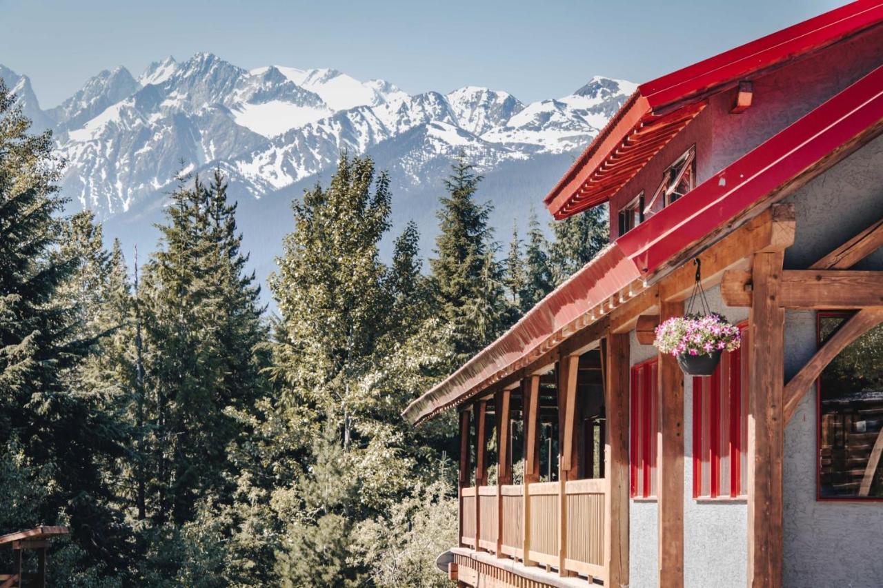 Heather Mountain Lodge Rogers Pass ภายนอก รูปภาพ
