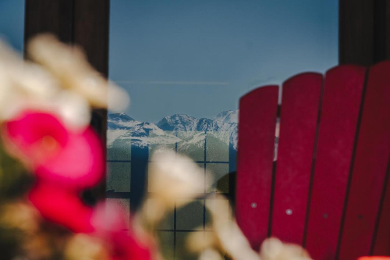 Heather Mountain Lodge Rogers Pass ภายนอก รูปภาพ