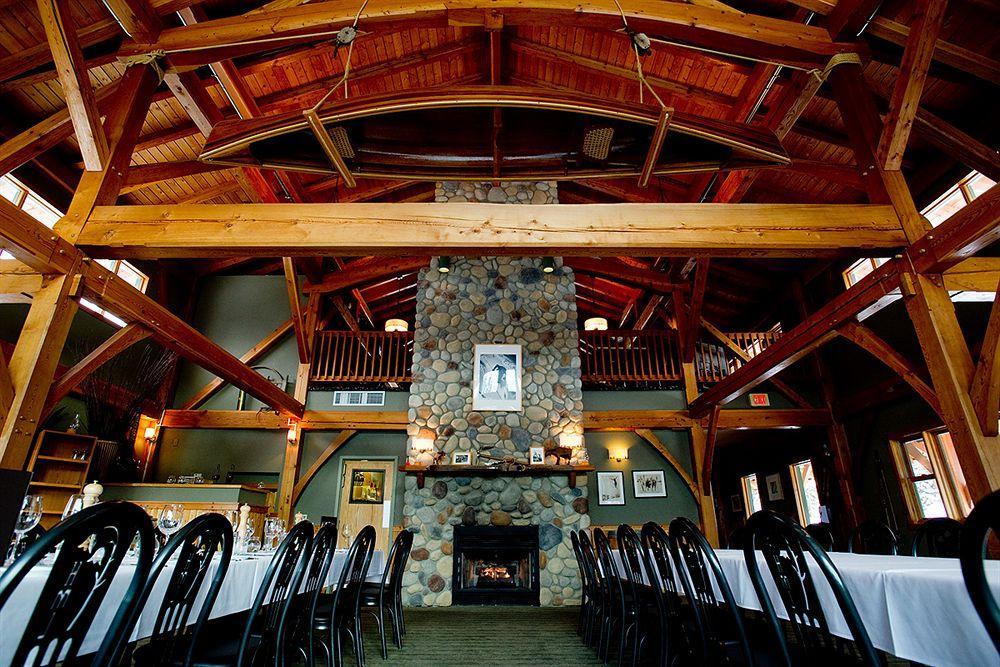 Heather Mountain Lodge Rogers Pass ภายนอก รูปภาพ