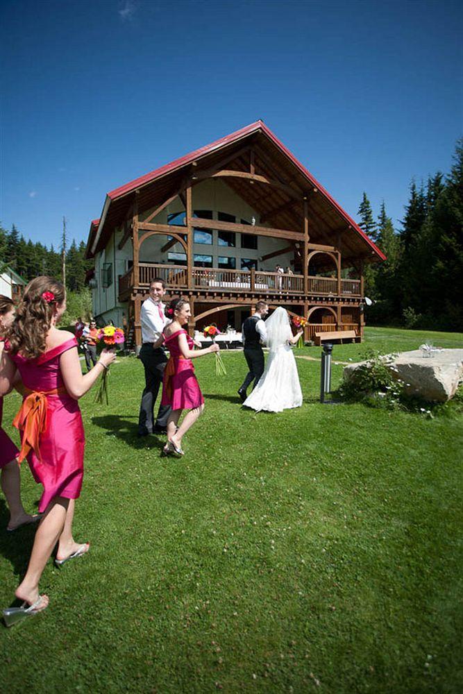 Heather Mountain Lodge Rogers Pass ภายนอก รูปภาพ