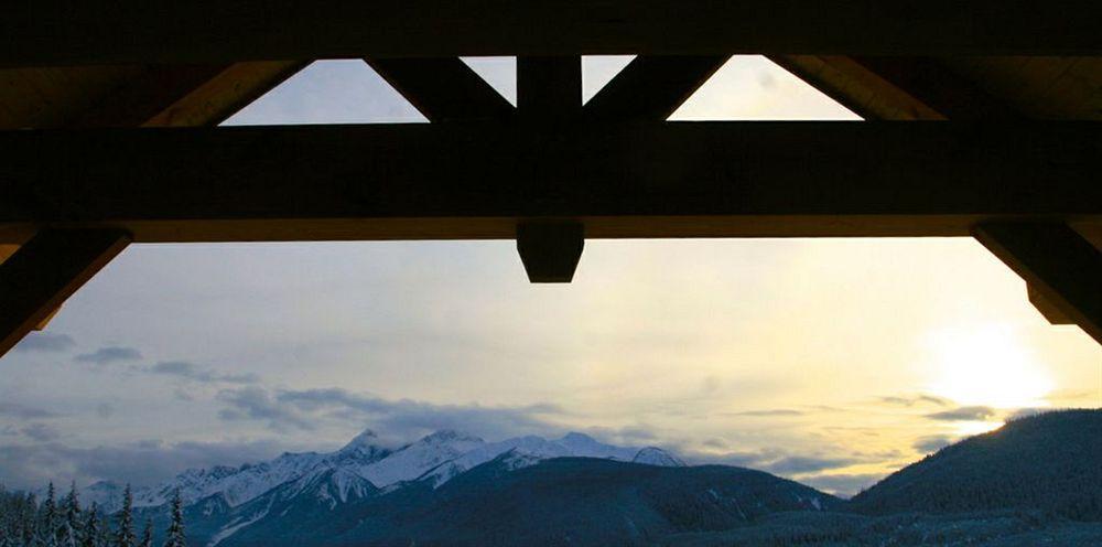 Heather Mountain Lodge Rogers Pass ภายนอก รูปภาพ