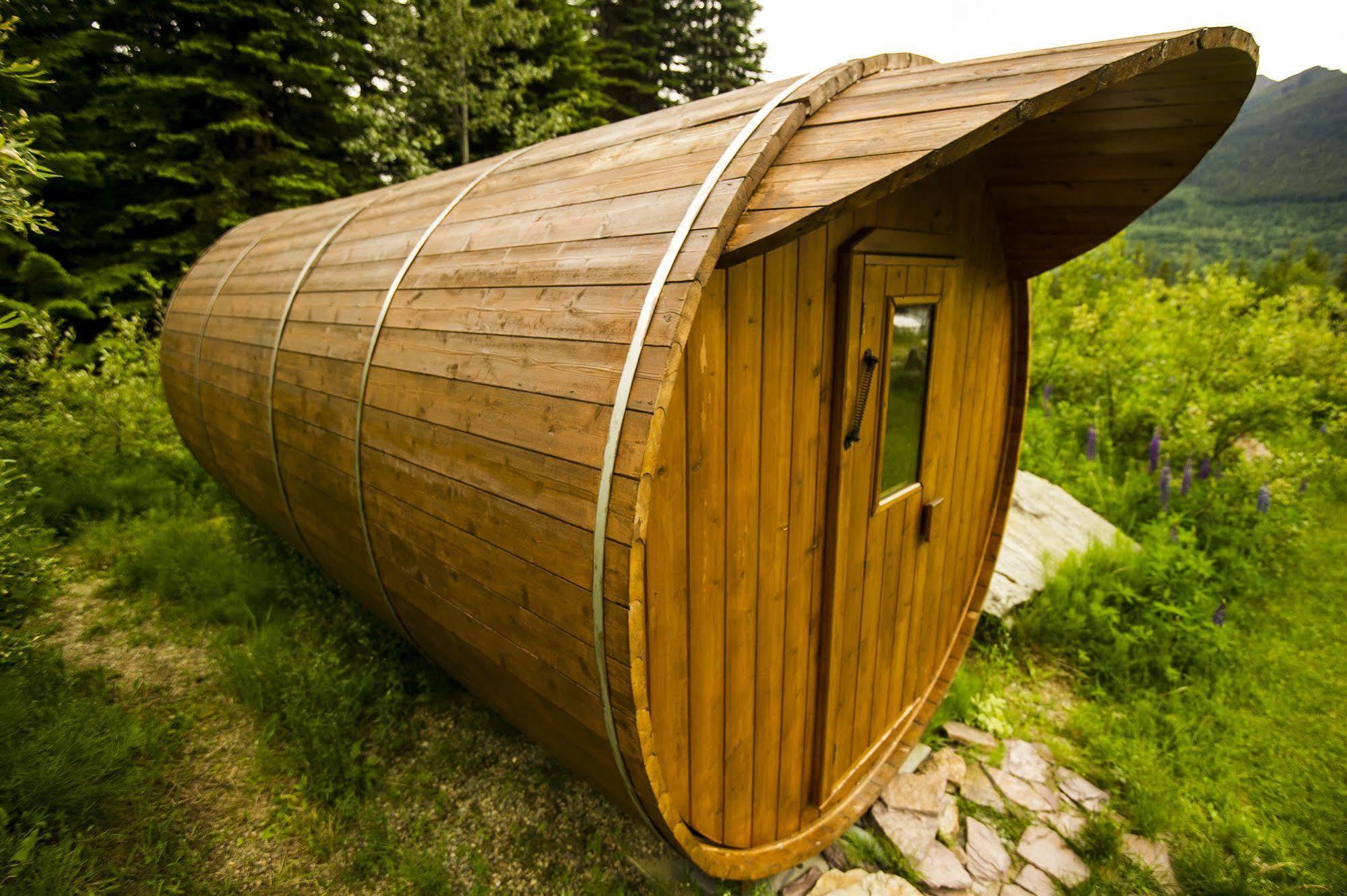 Heather Mountain Lodge Rogers Pass ภายนอก รูปภาพ
